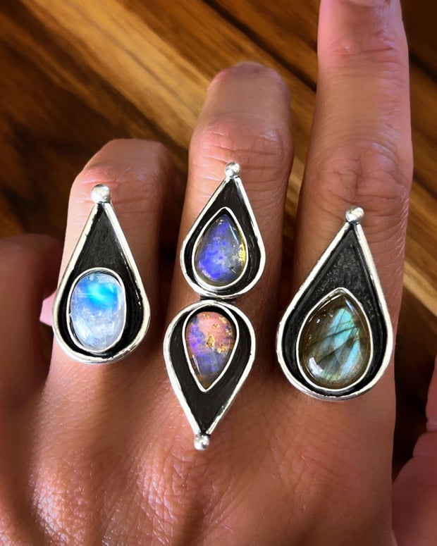 Labradorite teardrop ring in silver