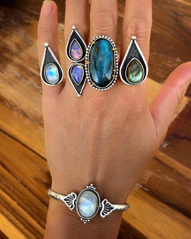 Moonstone teardrop ring in silver