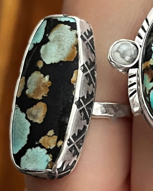Polychrome turquoise ring in silver