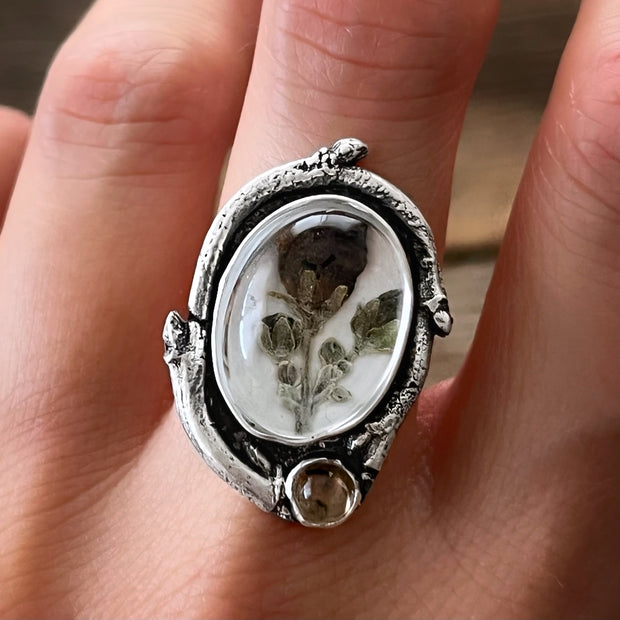 Floral terrarium ring with smoky quartz in silver