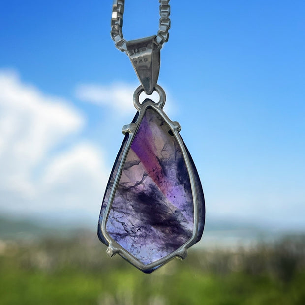 FREE ANNIVERSARY NECKLACE