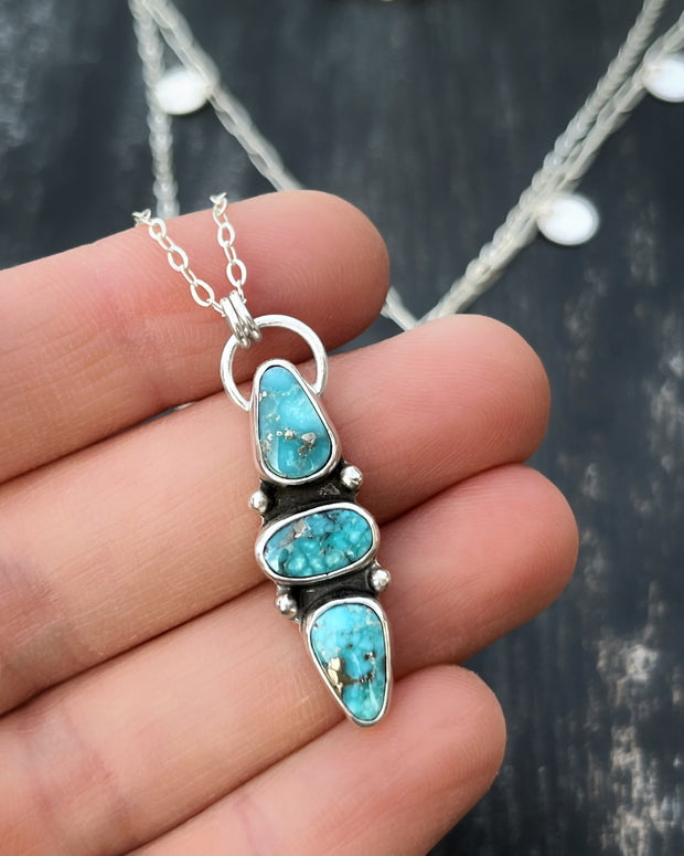 Whitewater turquoise layered necklace set in silver