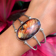 Flashy labradorite cuff in silver
