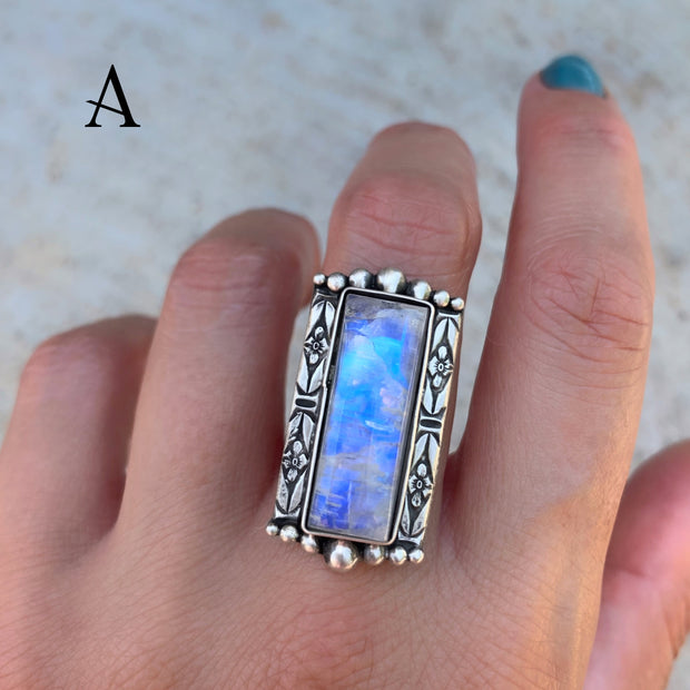 Large Victorian-style rectangular moonstone ring