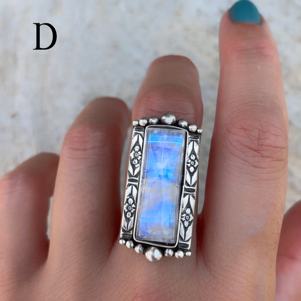 Large Victorian-style rectangular moonstone ring