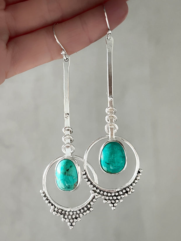 Turquoise pendulum earrings in silver