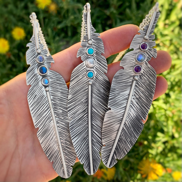 Feather necklace with amethyst & moonstone in silver