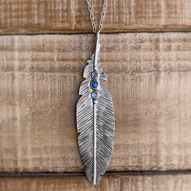 Feather necklace with moonstone & labradorite in silver